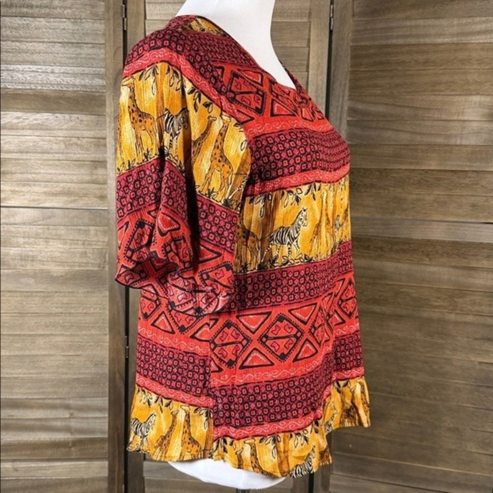Notations Petite PM Blouse Red Orange Safari Giraffe Zebra Rayon Short Sleeve - Picture 6 of 9